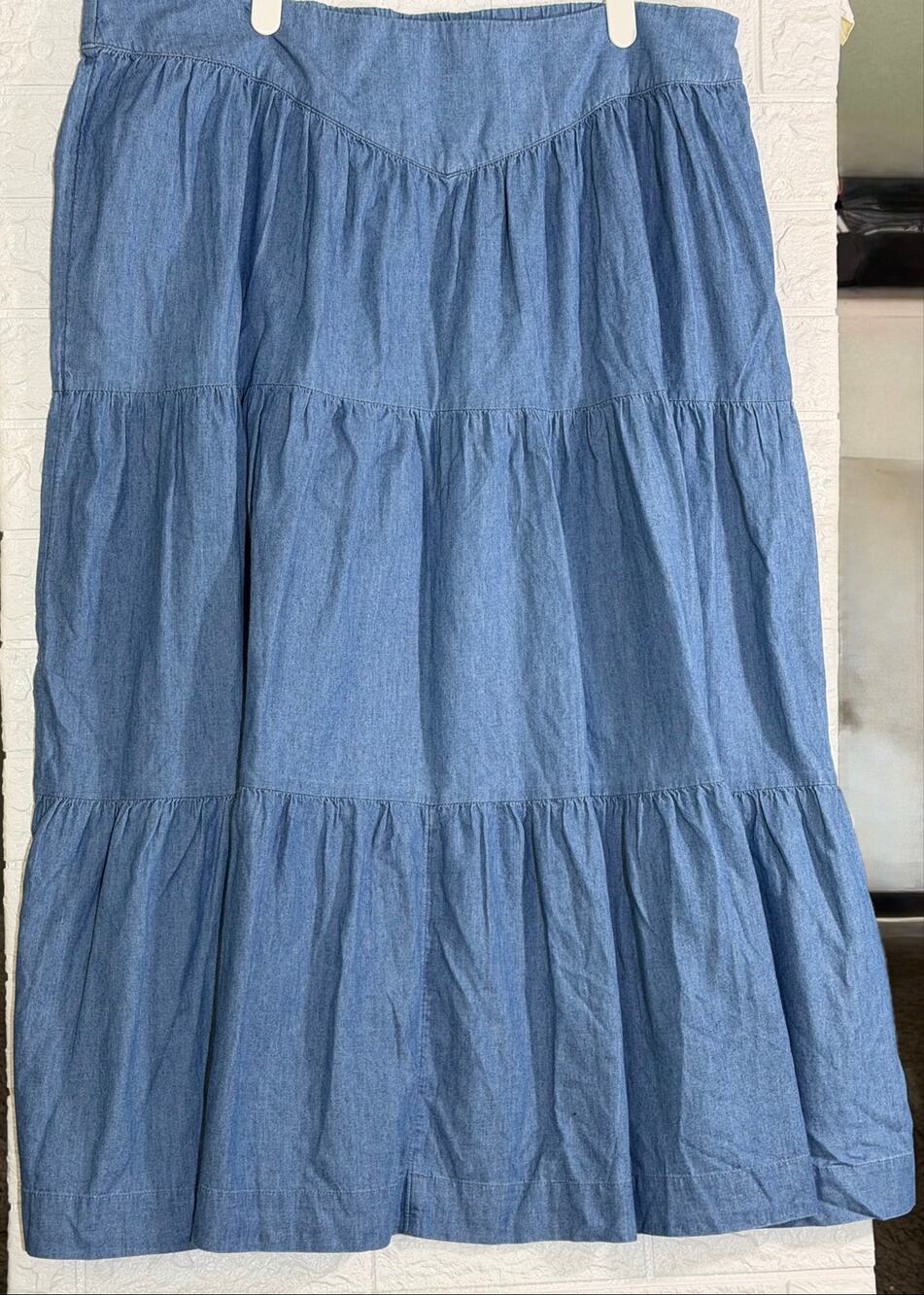 LC Lauren Conrad Women’s Tiered Denim Midi Skirt Blue Size XXL